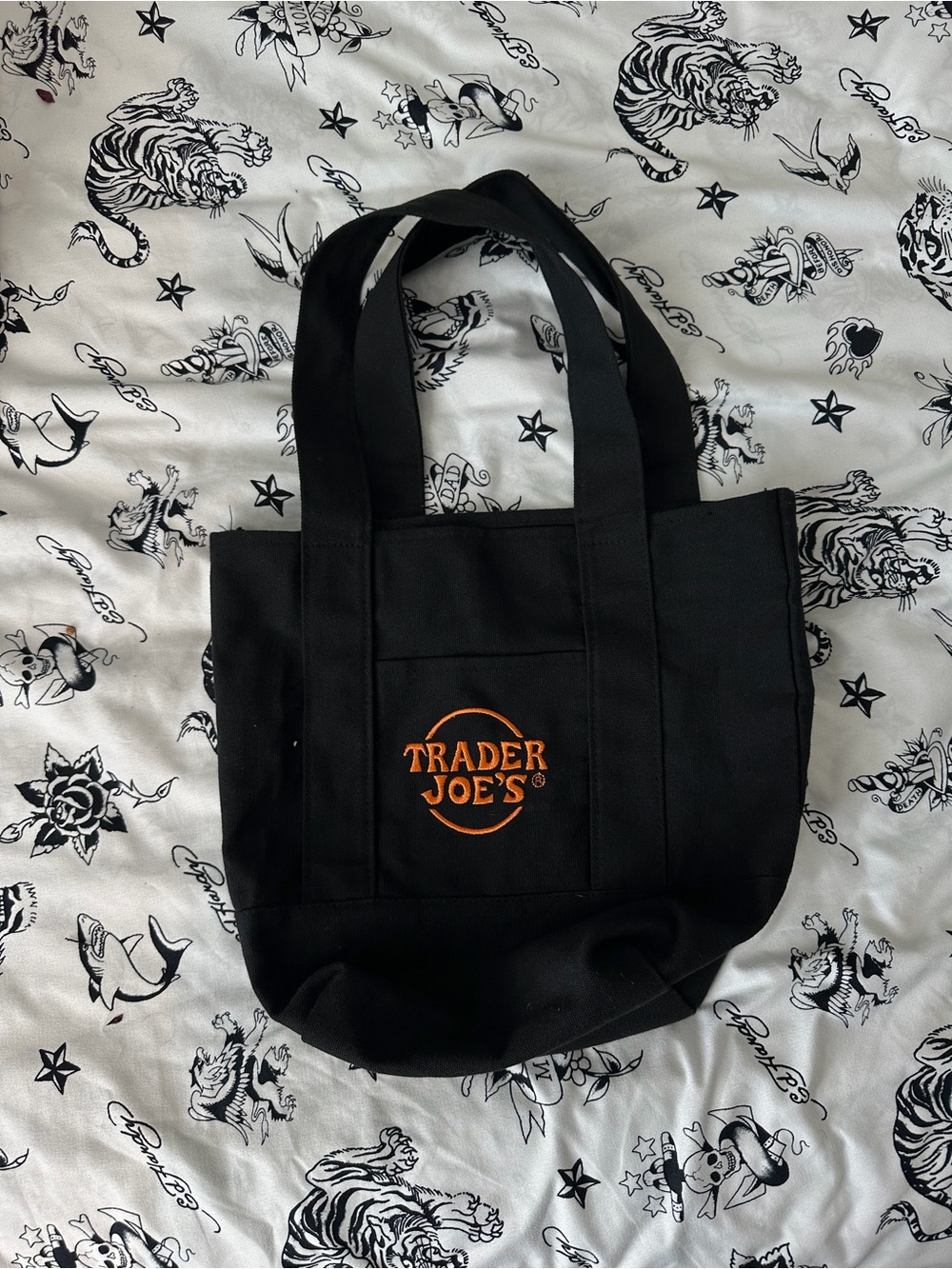 TRADER JOES TOTE BAG